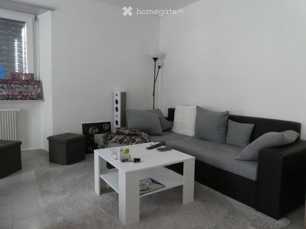 BELLINZONA - AFFITTASI A PIANEZZO 3.5 LOCALI 3