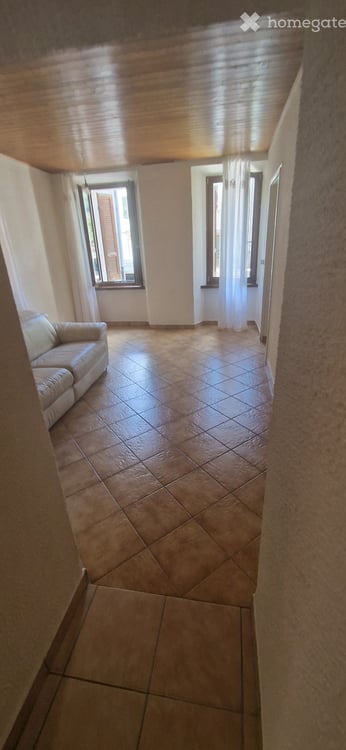 Affittasi appartamento di 5 locali 2
