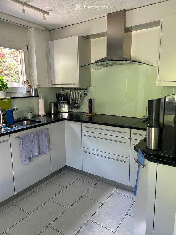 4.5-Zimmer REFH an zentraler und ruhiger Lage 5