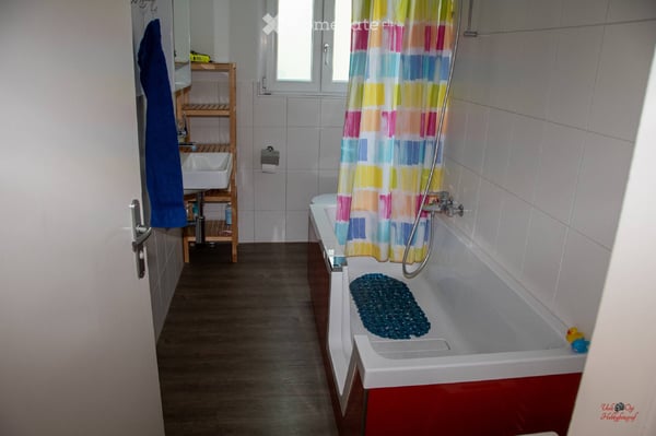 Möbiliertes, ruhiges WG-Zimmer in Thun 5