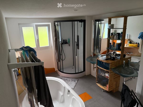Möbliertes WG-Zimmer in Interlaken, ab 1. November 2026 3