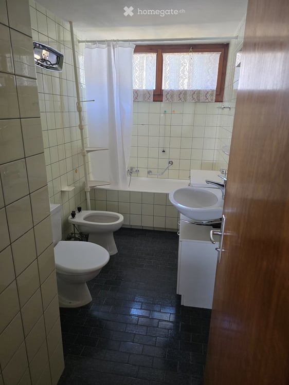 Affittasi appartamento attico ad Ambrì 2
