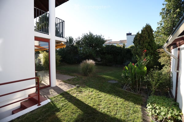 Neu Renoviertes EFH mit Garten & viel Wohnkomfort in Rafz 5