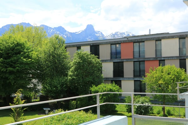 In Thun 2 1/2 Zi.-Wohnung für 1350.-pro Mt. (INKLUSIVE NK!) 1