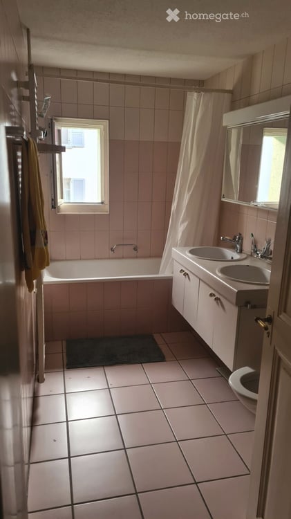 Schönes Zimmer in 2er-WG in Top Lage 4