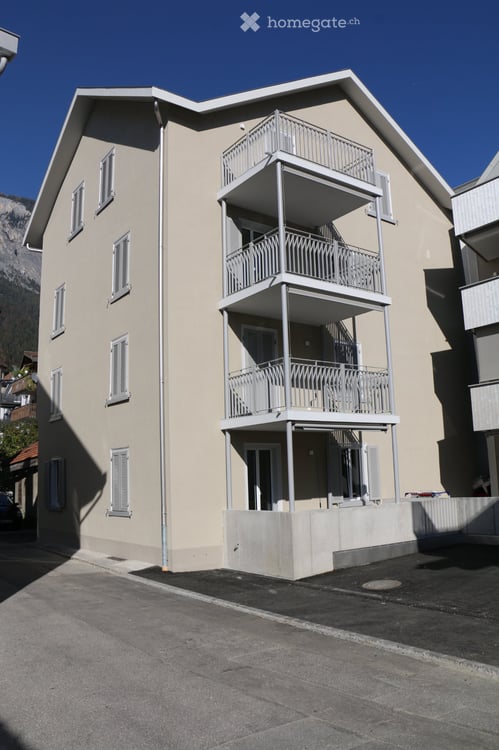 Helle 1.5-Zimmer-Wohnung an zentraler Lage in Domat/Ems 1