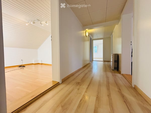 Schöne 4.5 Zimmer Wohnung in Wolhusen zu vermieten im 2.OG 4