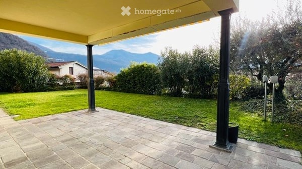 Splendido appartamento con giardino 4