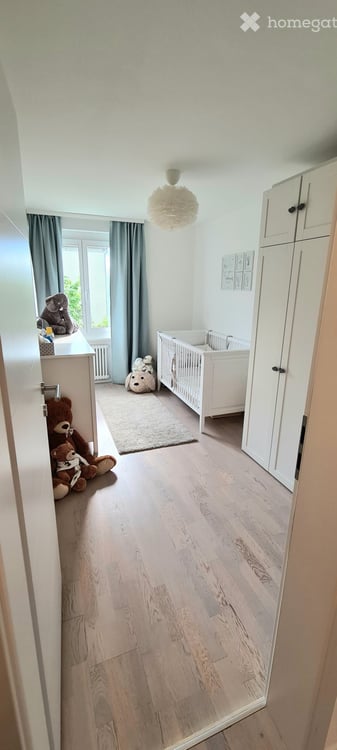 Helle 3.5-Zimmer-Wohnung in ruhiger Lage und Seenähe 4