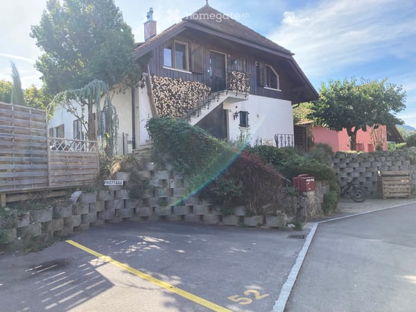 Zu vermieten an Dauermieter 3 1/2 Zimmer Wohnung in Cheyres 1