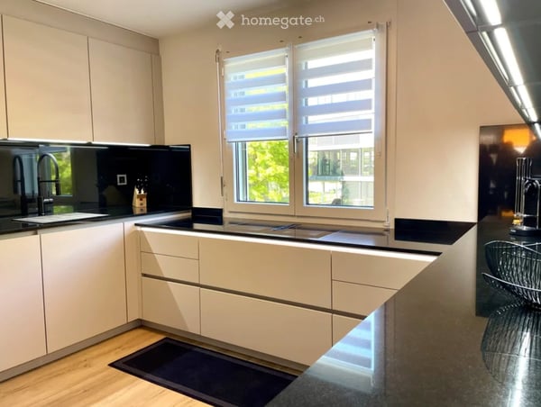 Exklusive möblierte 2 ½ Zimmer Wohnung in Dietikon 4