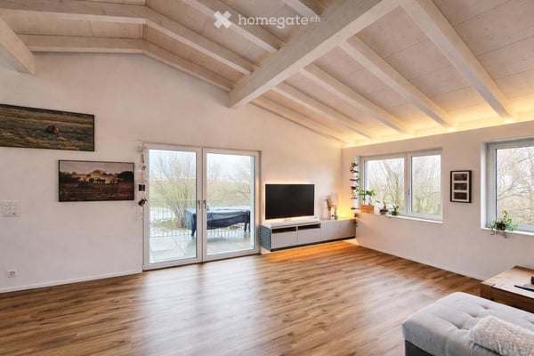 Exklusive 2.5-Zimmer-Wohnung in Ermensee mit Bergblick 2