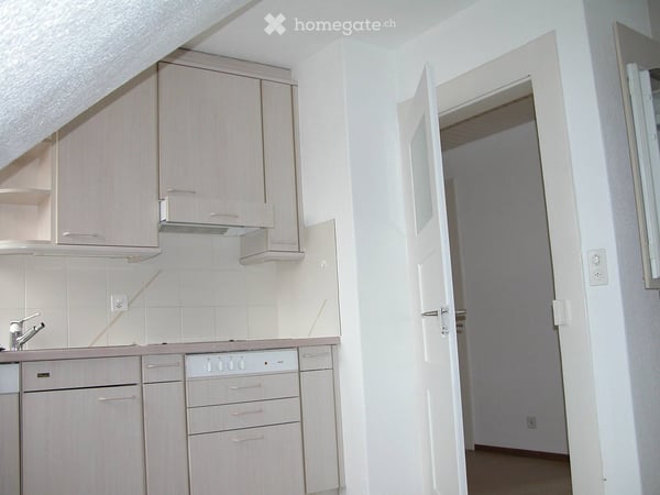 3½ Zimmer Dachwohnung/Balkon in der Nähe vom Inselspital 5