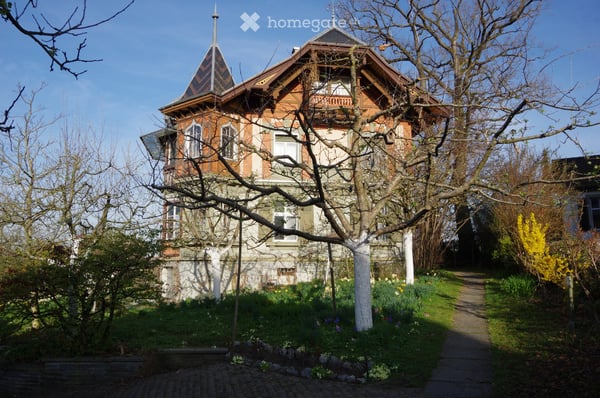 Möblierte 2½-Zimmer Wohnung in Jugendstilvilla, befristet 2