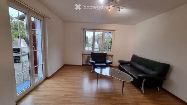 4.5-Zimmer-Reiheneckhaus mit Garten und 2 Parkplätzen 4