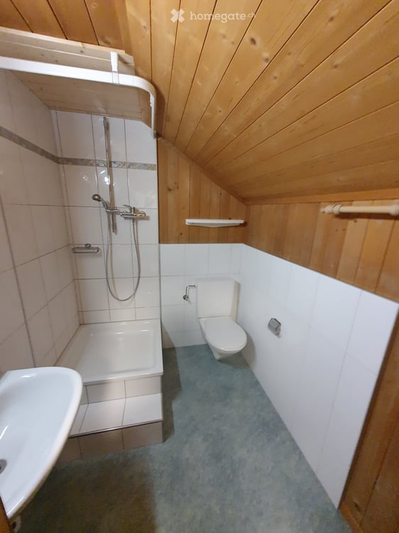 Ruhige 2.5 Zi.-Wohnung mit Aussicht in 7220 Schiers 5