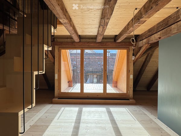 Erstbezug Dachwohnung Loft mit Galerie 1