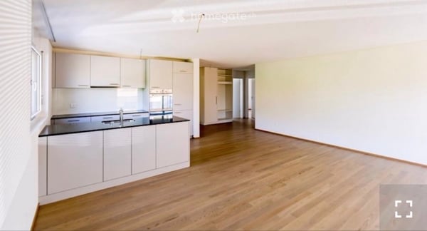 Helle 2.5-Zimmer-Wohnung  Nachmieter gesucht 1