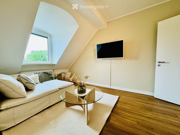 Wohnung mit 3 zimmern im Zentrum Zürich 1