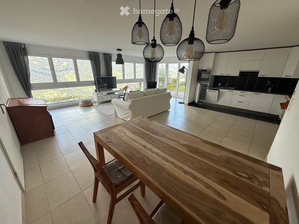 möblierte 3 1/2 Zimmer Ferienwohnung für Ganzjahresmiete 1