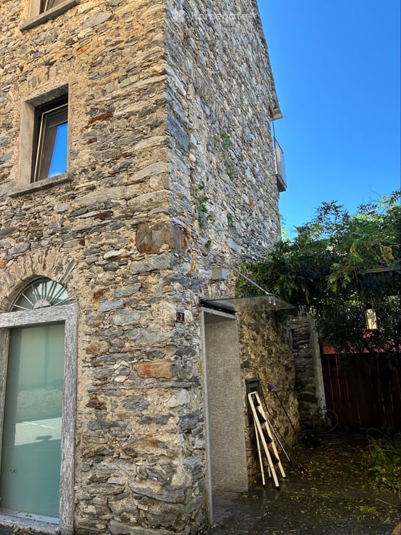 Affittasi casa A Cugnasco 10
