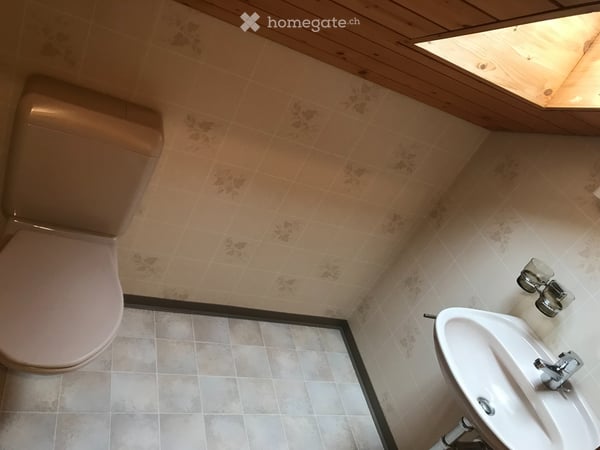 Gepflegte 2 Zimmer-Dachwohnung 5