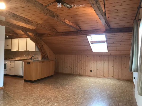 Gepflegte 2 Zimmer-Dachwohnung 2