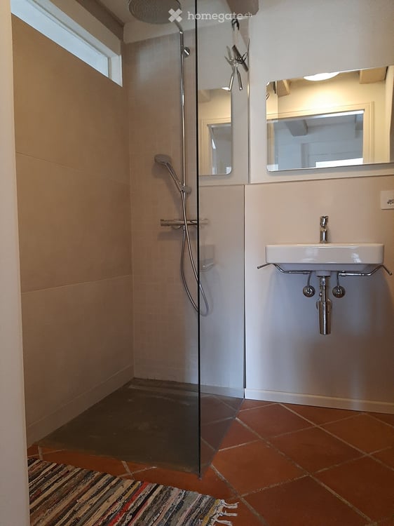 Möbliertes Zimmer zu vermieten / Wochenaufenthalter 5