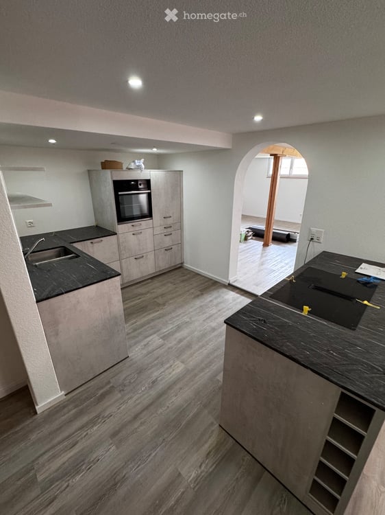 Neue renovierte 4.5-Zimmer-Wohnung, 1.OG, in Rütschelen 3