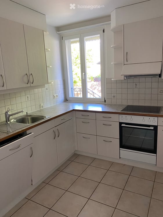 2 1/2 Zimmer Wohnung zu vermieten 2