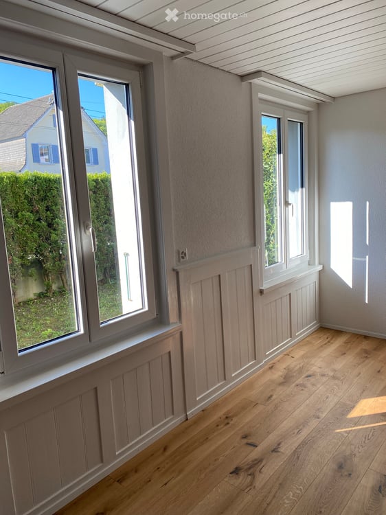 2 1/2 Zimmer Wohnung zu vermieten 3