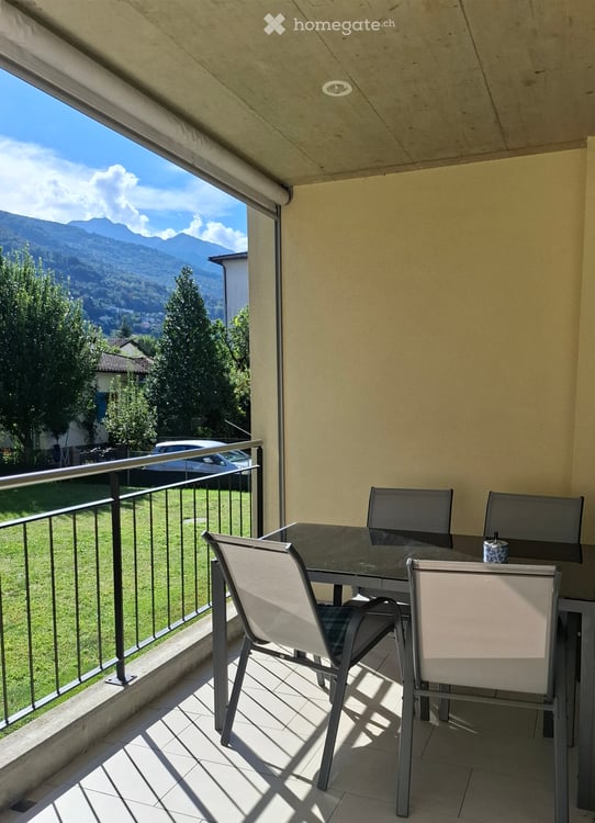 Appartamento 1.5 con posteggio e giardino privato 4