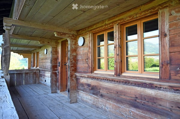 Wunderschöne neue 2-Zi-Wohnung - Altholz-Bijou in Bauernhaus 1