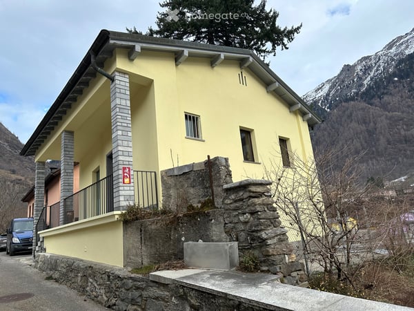 Casetta ad Olivone 1