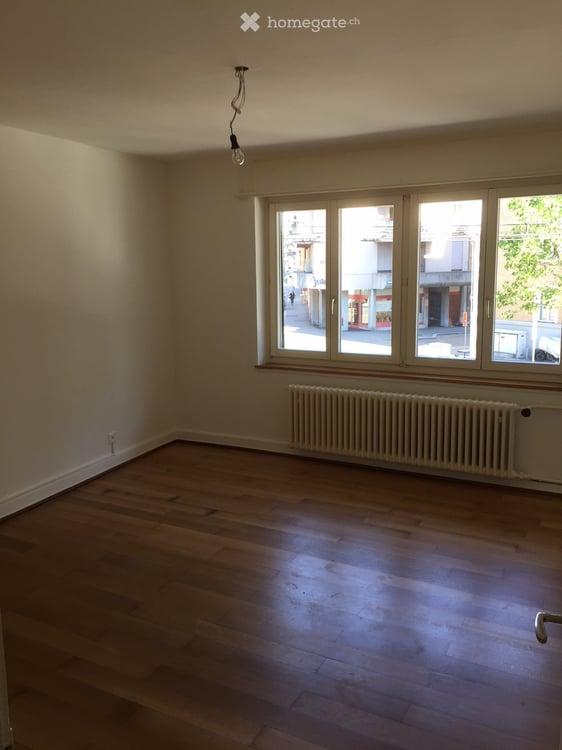 2 Zimmer Wohnung ZH Wiedikon, inkl. Nebenkosten 2
