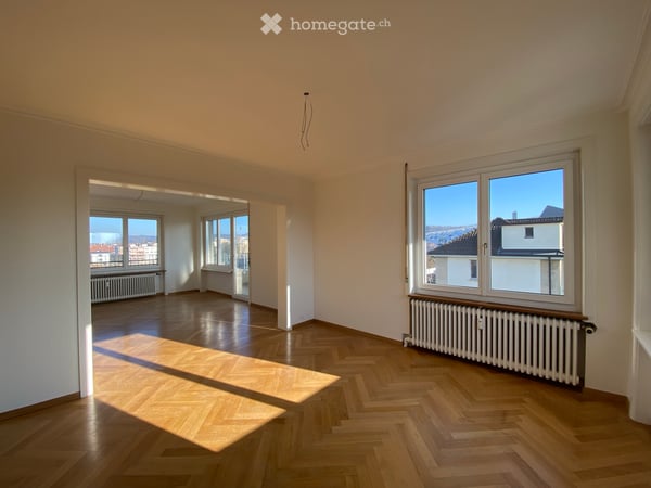 Schöne Hell 3.5 Zimmer Wohnung mit 2 Balkon 1