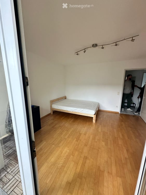 Mobiliert WG-Zimmer ab 05.10.2026 2
