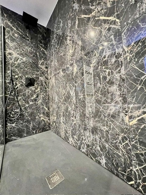 Elegante appartamento completamente rinnovato con vista lago 8