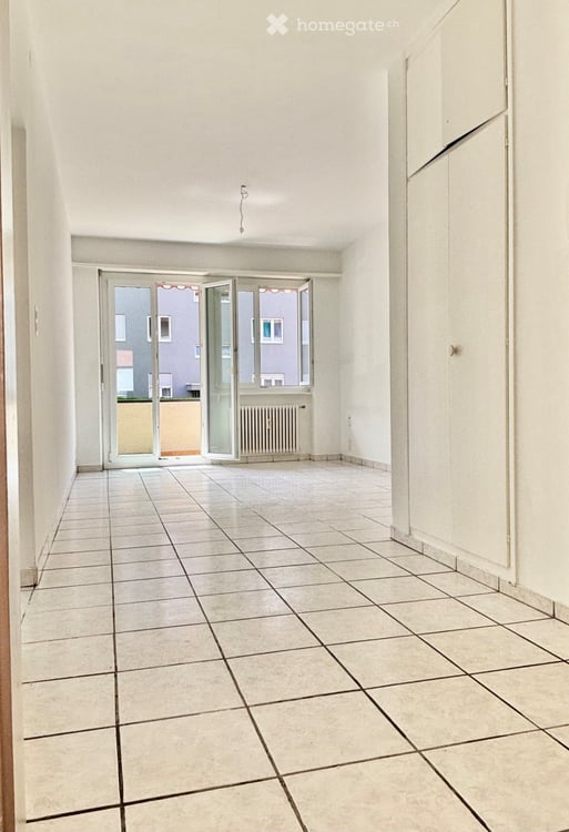 Appt.2½Bellinz. nuovo svincoloA2 , Garage, condom. incl. 1