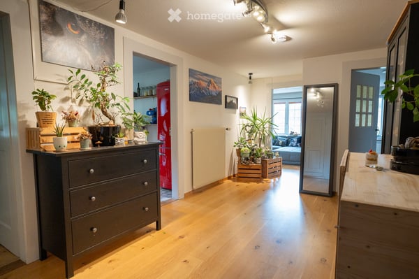 Viel Stauraum & Top-Anbindung | 2.5 Zimmer in Münchenbuchsee 1