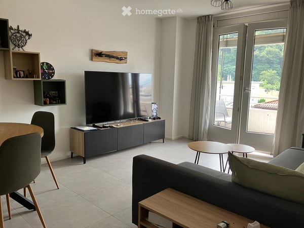 cerco subentrante per appartamento 3.5 locali a Cadenazzo 2