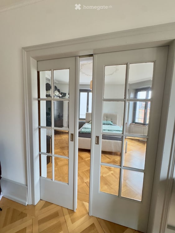 2.5 Zimmer Altbau Biel Zentrum/Appartement 2,5 pièces rénové 2