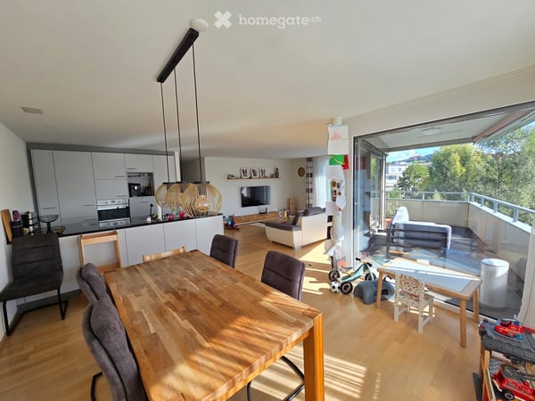 grosszügige 5.5-Zimmer-Wohnung ca 180m2 in Gossau SG 2