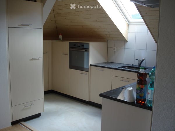 3.5-Zimmer-Dachwohnung mit Terrasse im 1.Stock 2