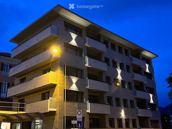 AFFITTASI LUMINOSO 2.5 A LORETO 1