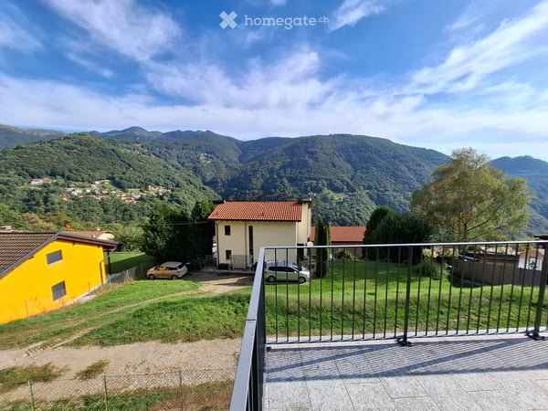 Casa unifamiliare Minergie con giardino e grottino a Insone 4