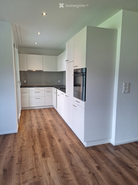 Helle 3,5 Zimmer-Wohnung an Zentraler Lage in Schüpfheim 2