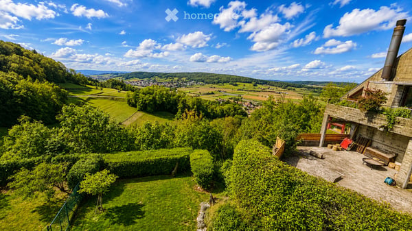 Wohnen mit Weitblick im historischen Regensberg! 2