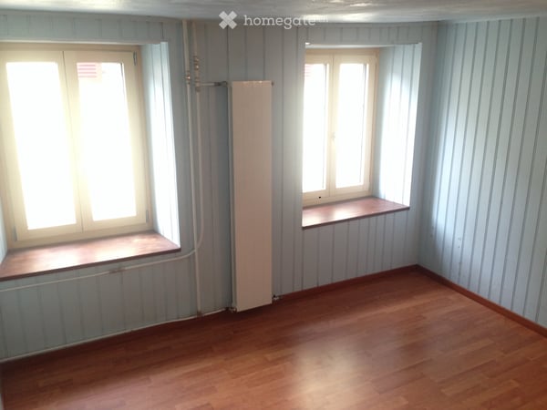 4-Zimmer-Maisonette-Wohnung im Altdorf Felsberg 1