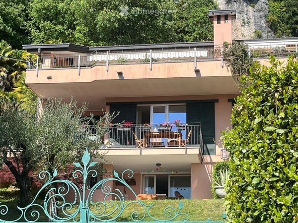 Appartamento fronte lago con terrazzo ad Arolo di Leggiuno 4